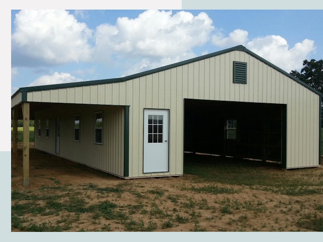 Строительство конюшен в Новоалтайске