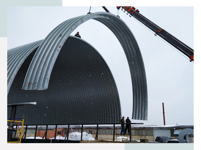 Полукруглые ангары в Новоалтайске