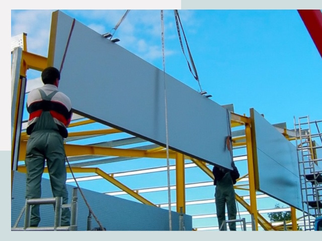 Монтаж сэндвич-панелей в Новоалтайске от 613 руб.